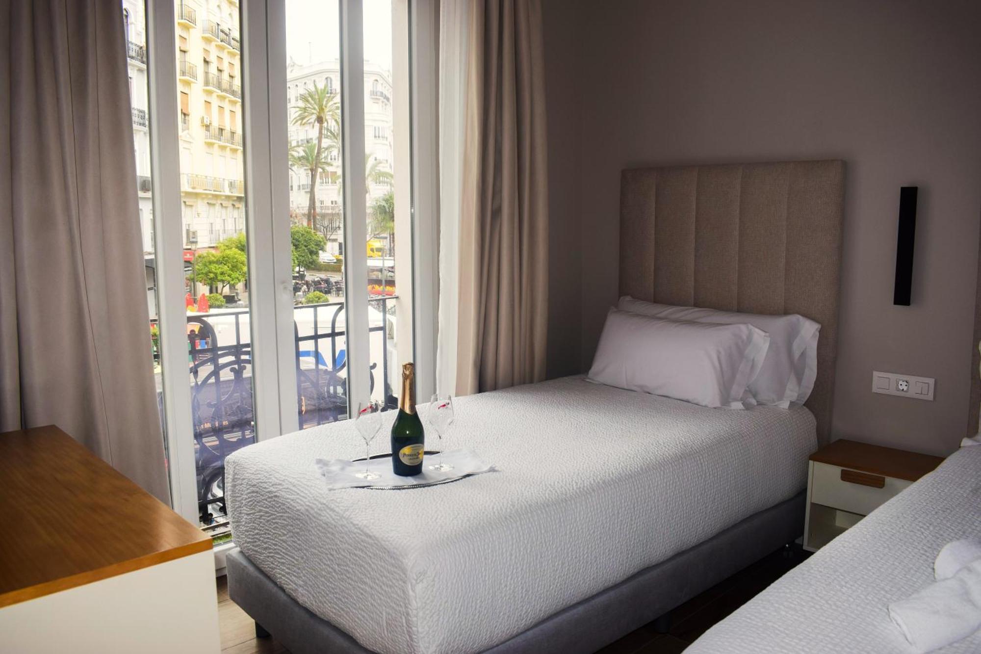 Valencia Apartamentos Goya Zewnętrze zdjęcie